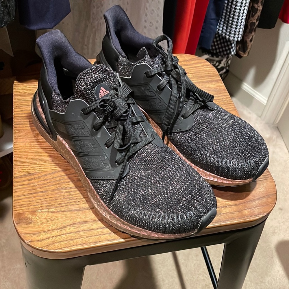 Adidas Ultraboost fits Women 8 Youth 7
